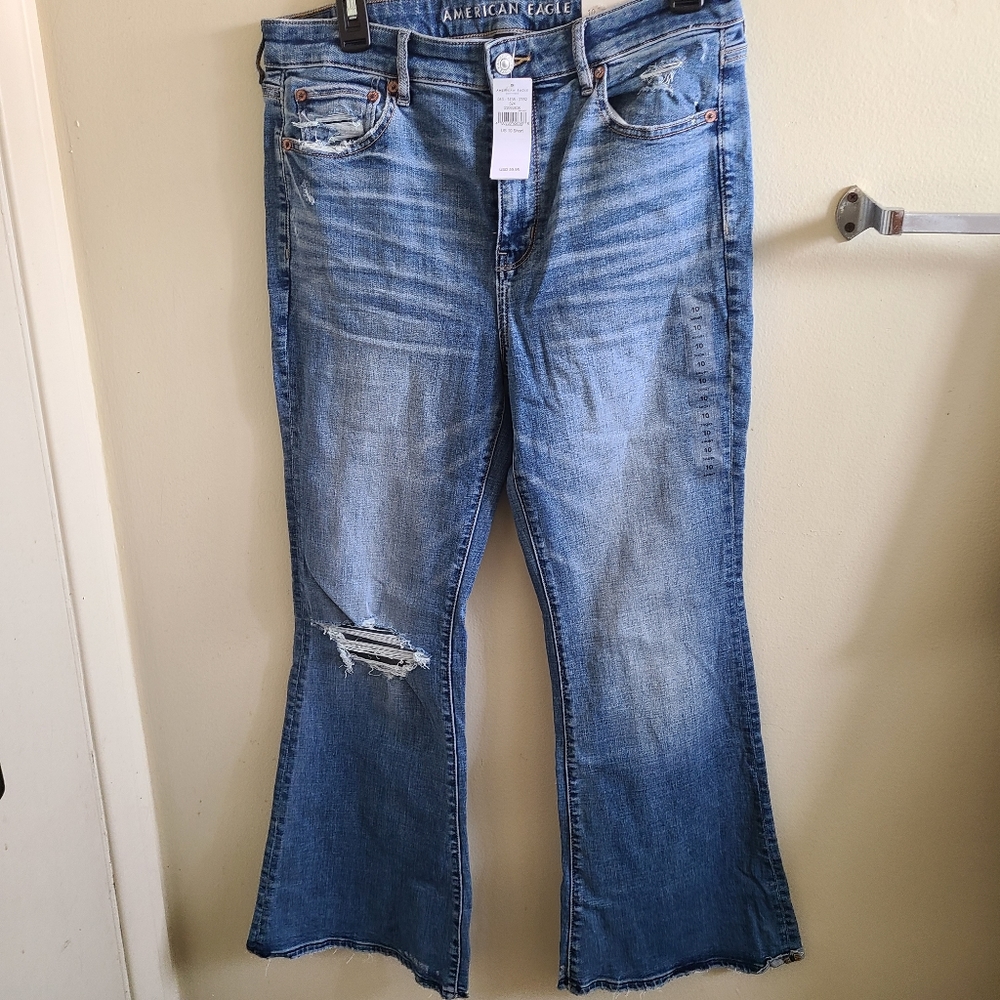 American Eagle 10 Short Flare Jeans